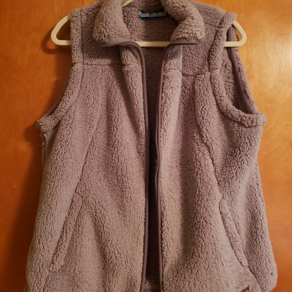 NWT free country fleece vest, L